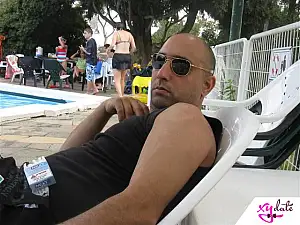 רונייי