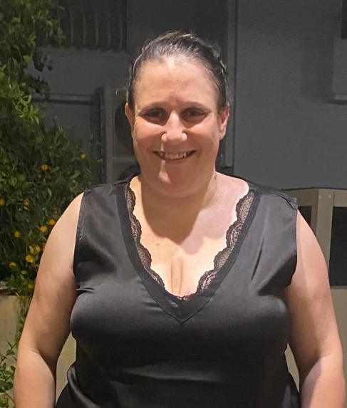 עדי היפה בנשים