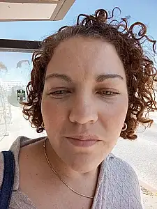 ליאורה