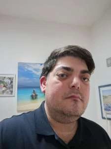 טל 