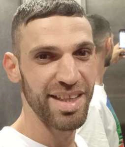 בחור לעניין