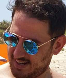 ביישן