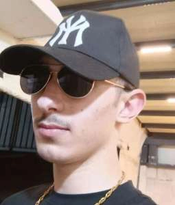 Avi
