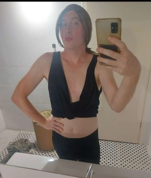 קרוסית נשית