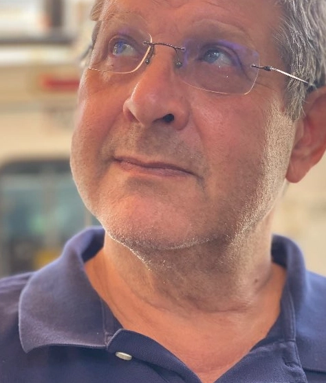 רוני