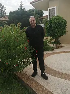 יניב