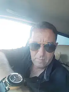 אבי
