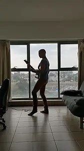 ג'וני