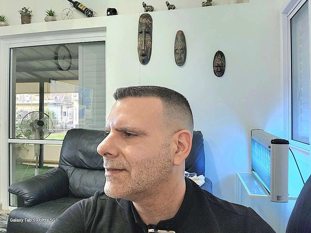 נדב