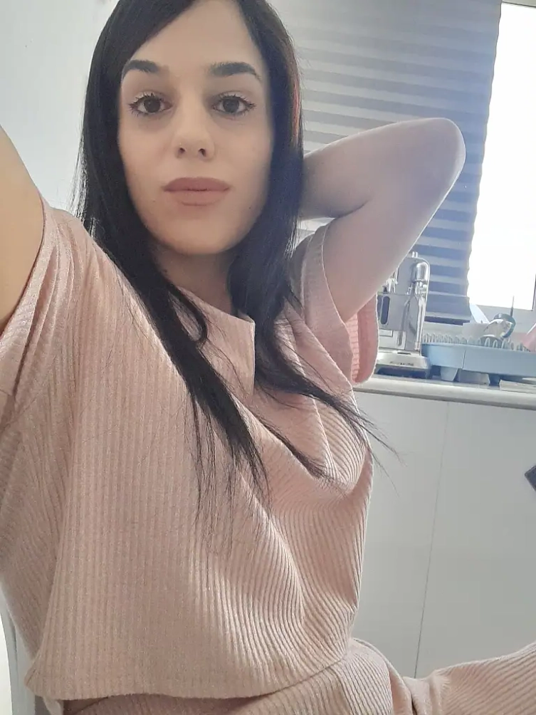שרה