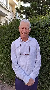 שוקי
