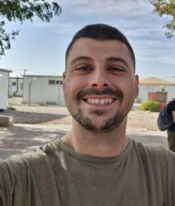 שלומי