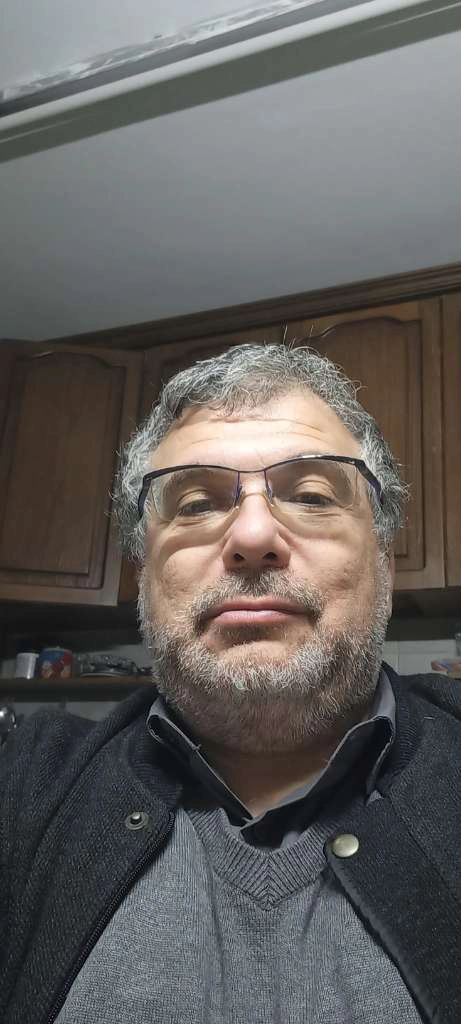 אבי